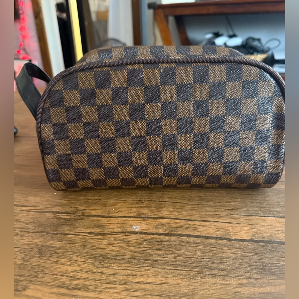Checkered Brown Toiletry Bag